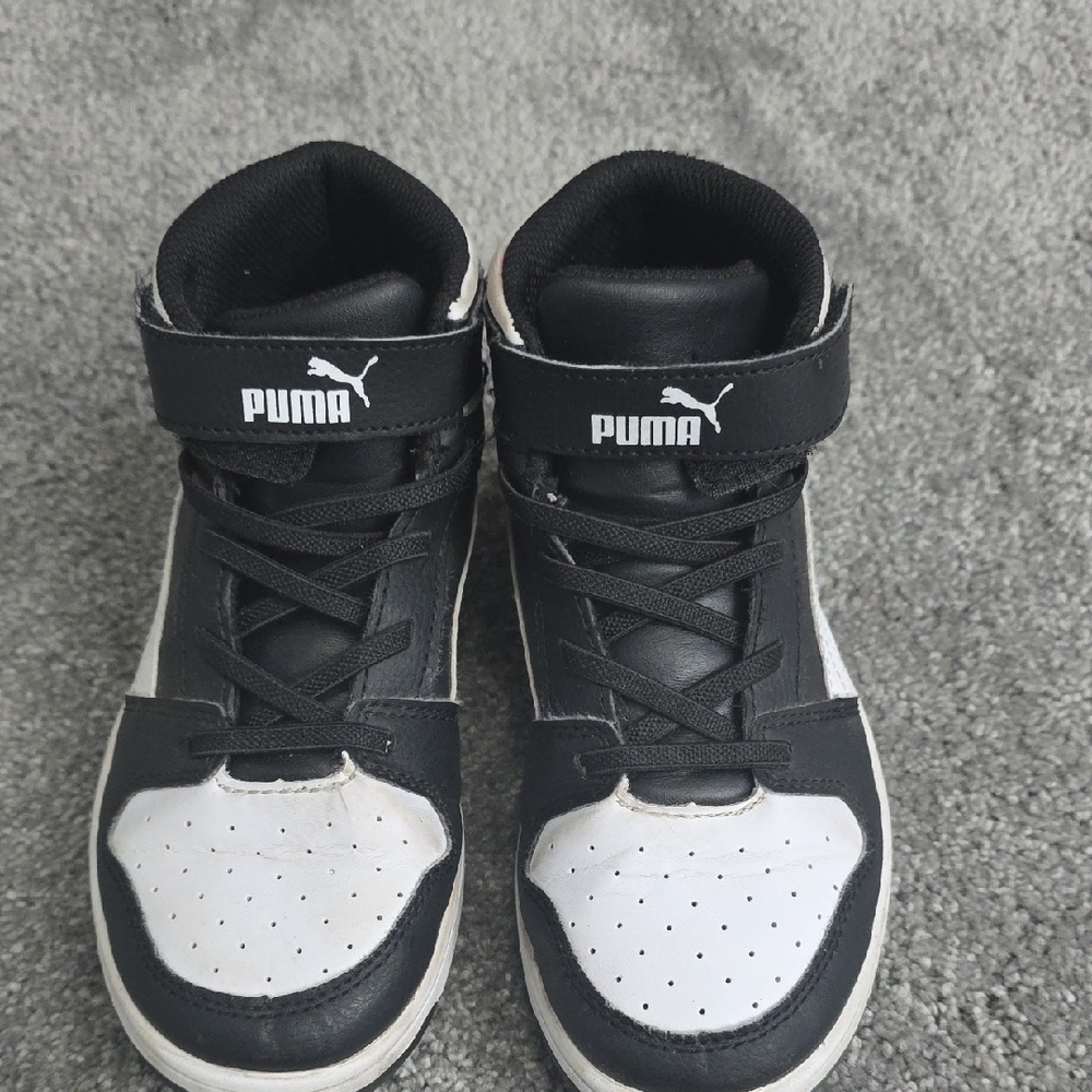 Puma Kids Black and White Velcro Sneakers